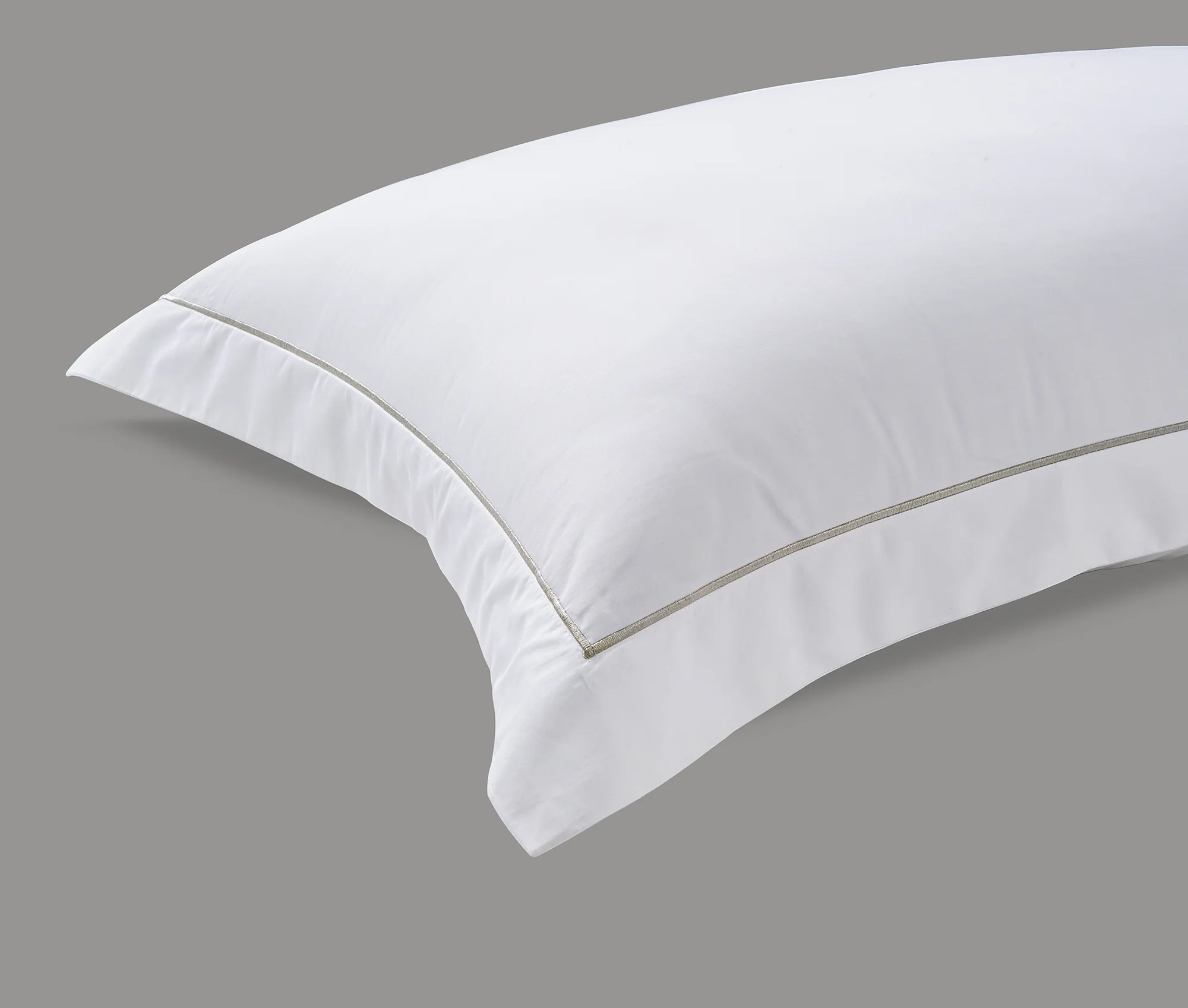300 Thread Count Percale Oakwood Bedding Set - Mink - Image 6