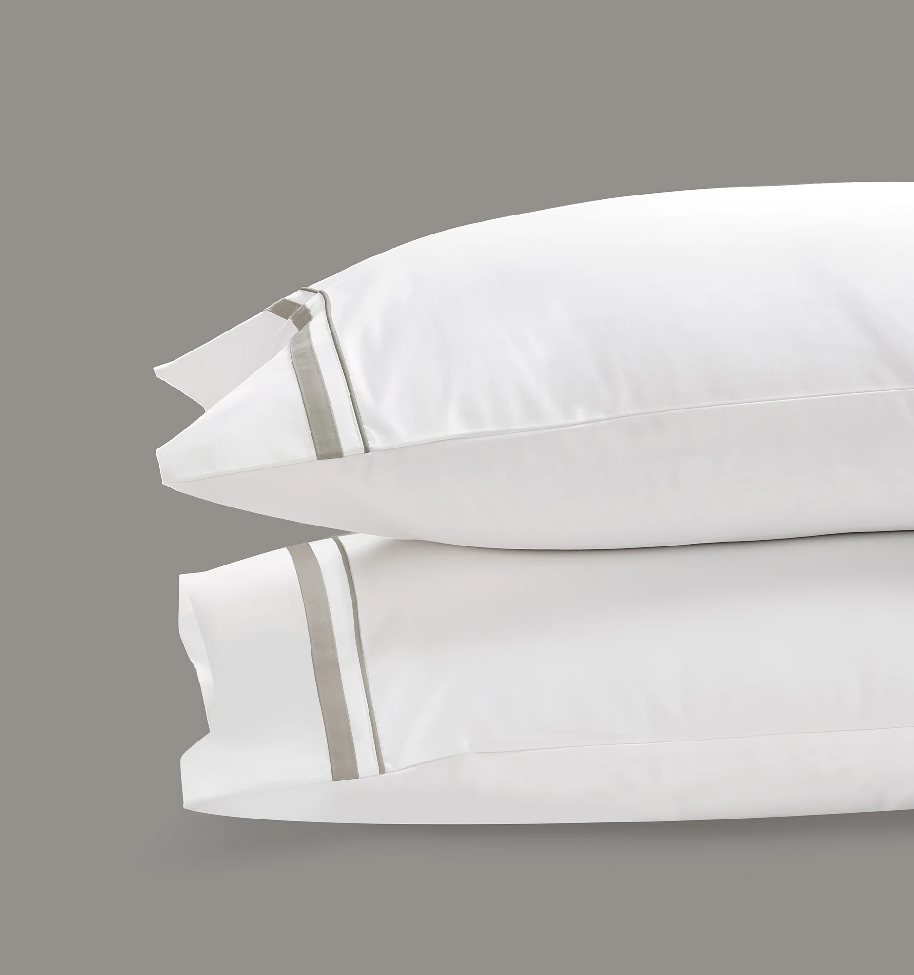 800 Thread Count Egyptian Cotton Royalton LUXE Bedding Set - Mink - Image 5