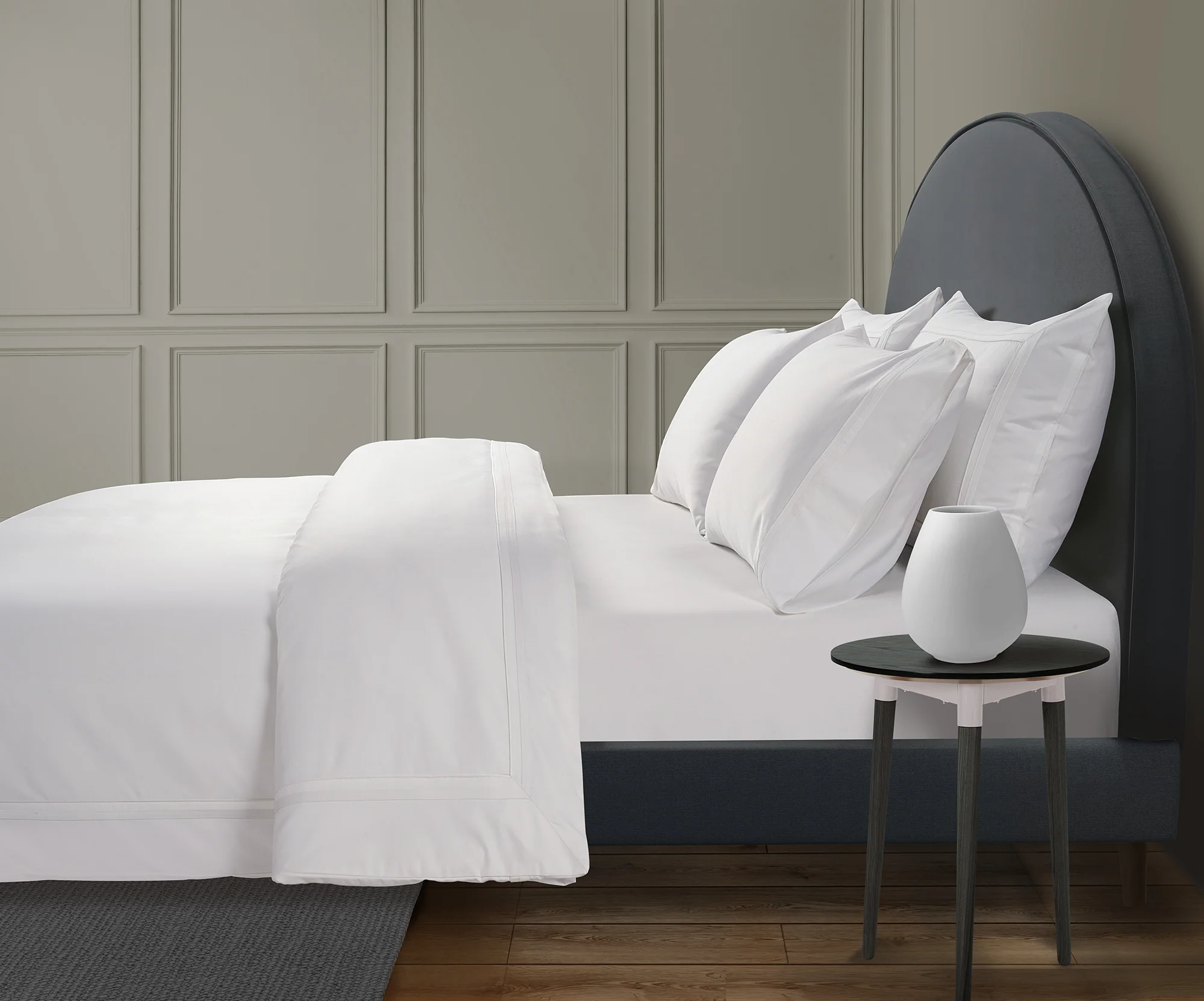 800 Thread Count Egyptian Cotton Royalton Lux Buttery Smooth Duvet Cover - Brilliant White