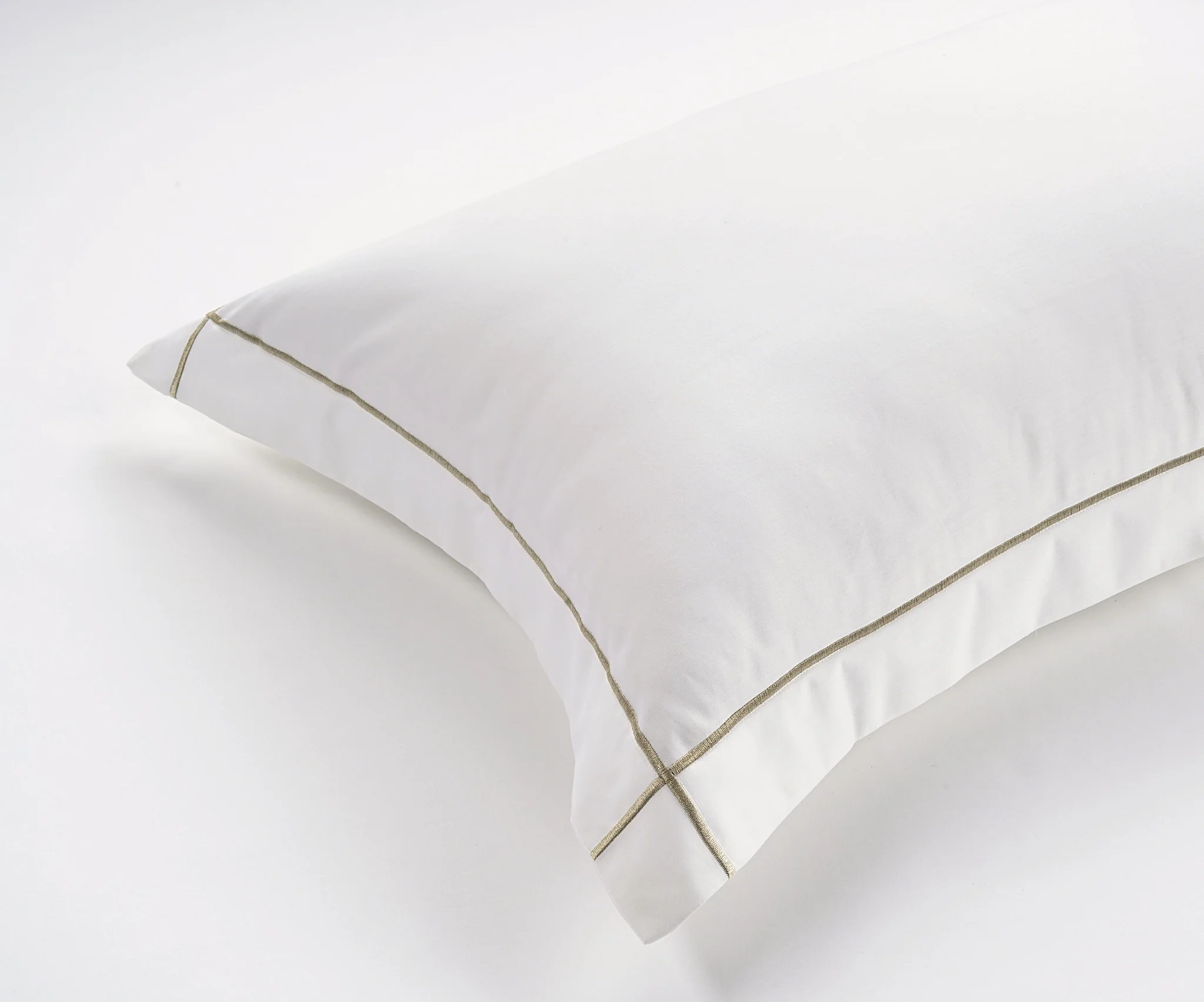 800 Thread Count Egyptian Pair (2 Pillowcases) of Cotton Kensington Lux Buttery Smooth Pillowcases - Simply Taupe - Image 2