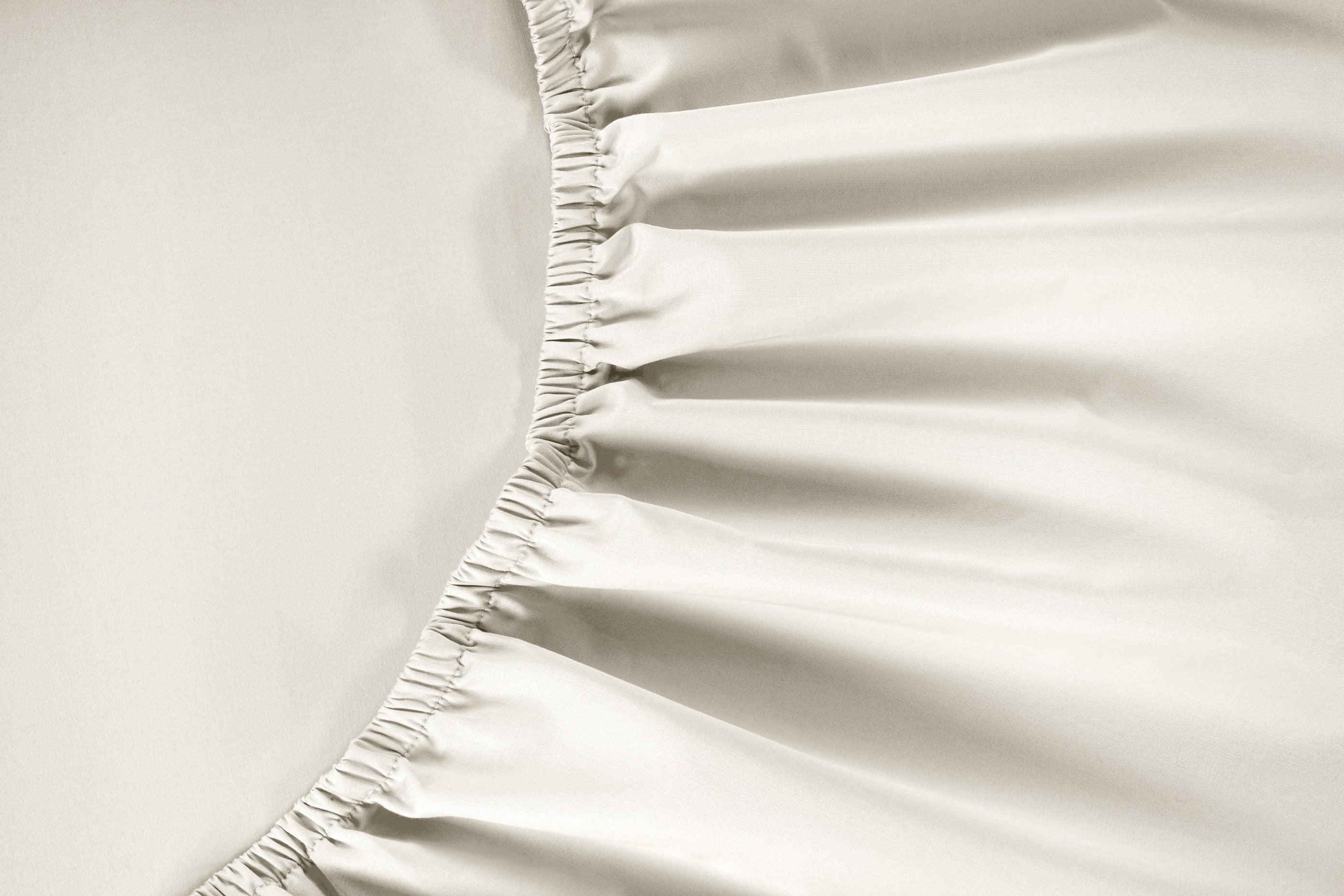 All Season 100% Egyptian Giza Bedding Set - Frost - Image 4