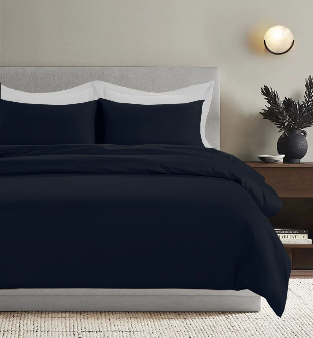 All Season Egyptian Giza Bedding Set - Navy & Brilliant White - Image 3