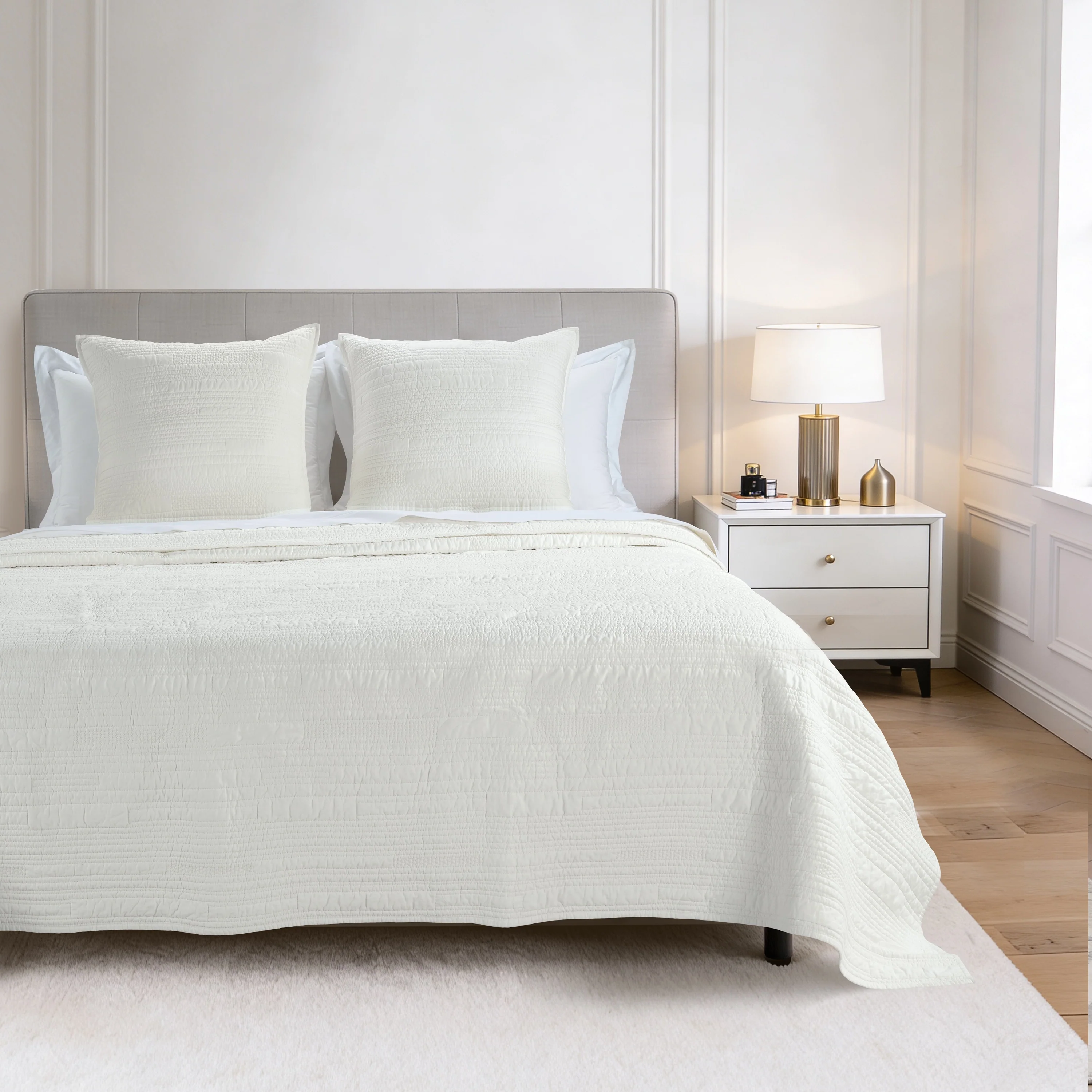 Emerson Quilt Set - White - Image 2