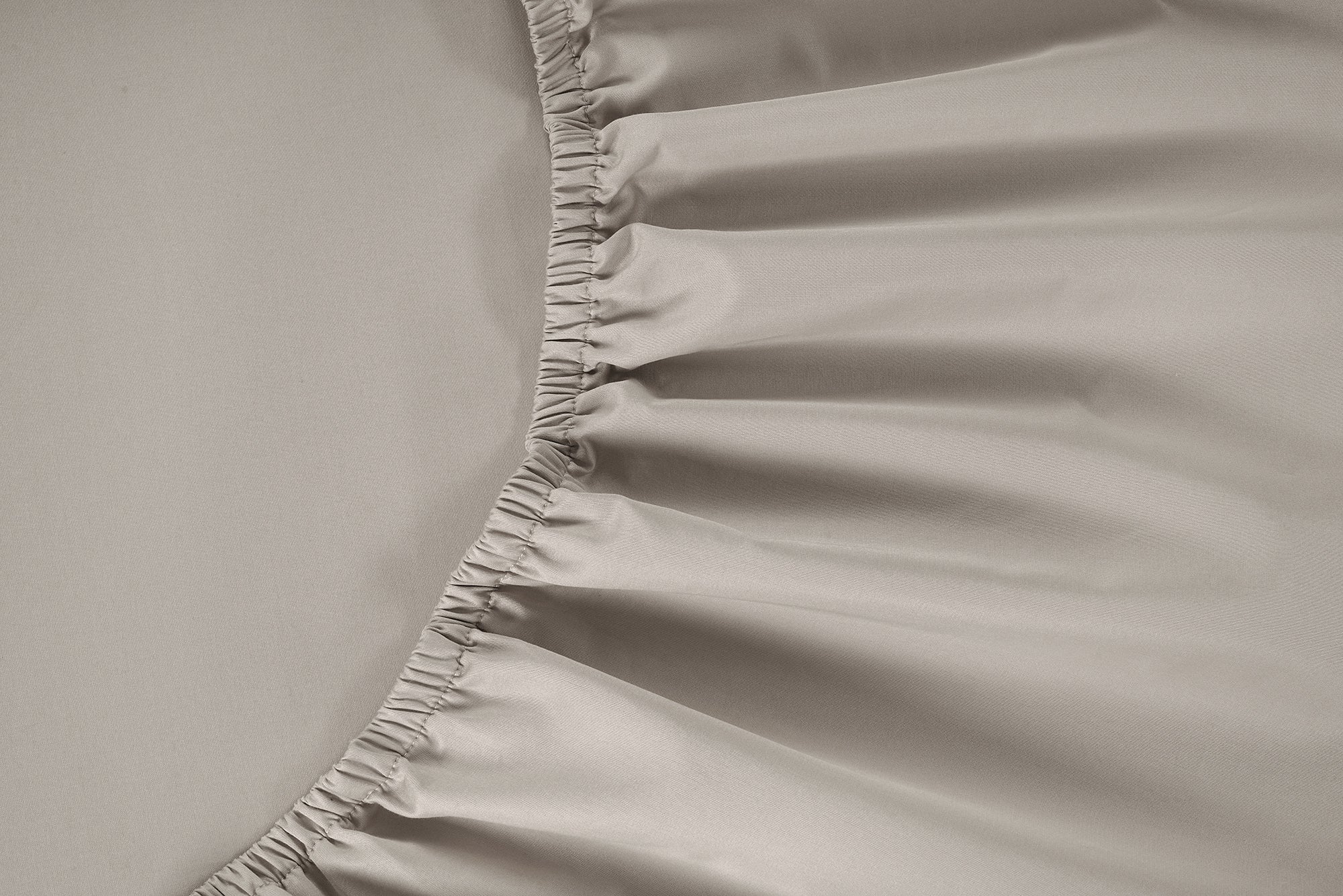 300 Thread Count Viscount of Bliss Fitted Sheet - Simply Taupe
